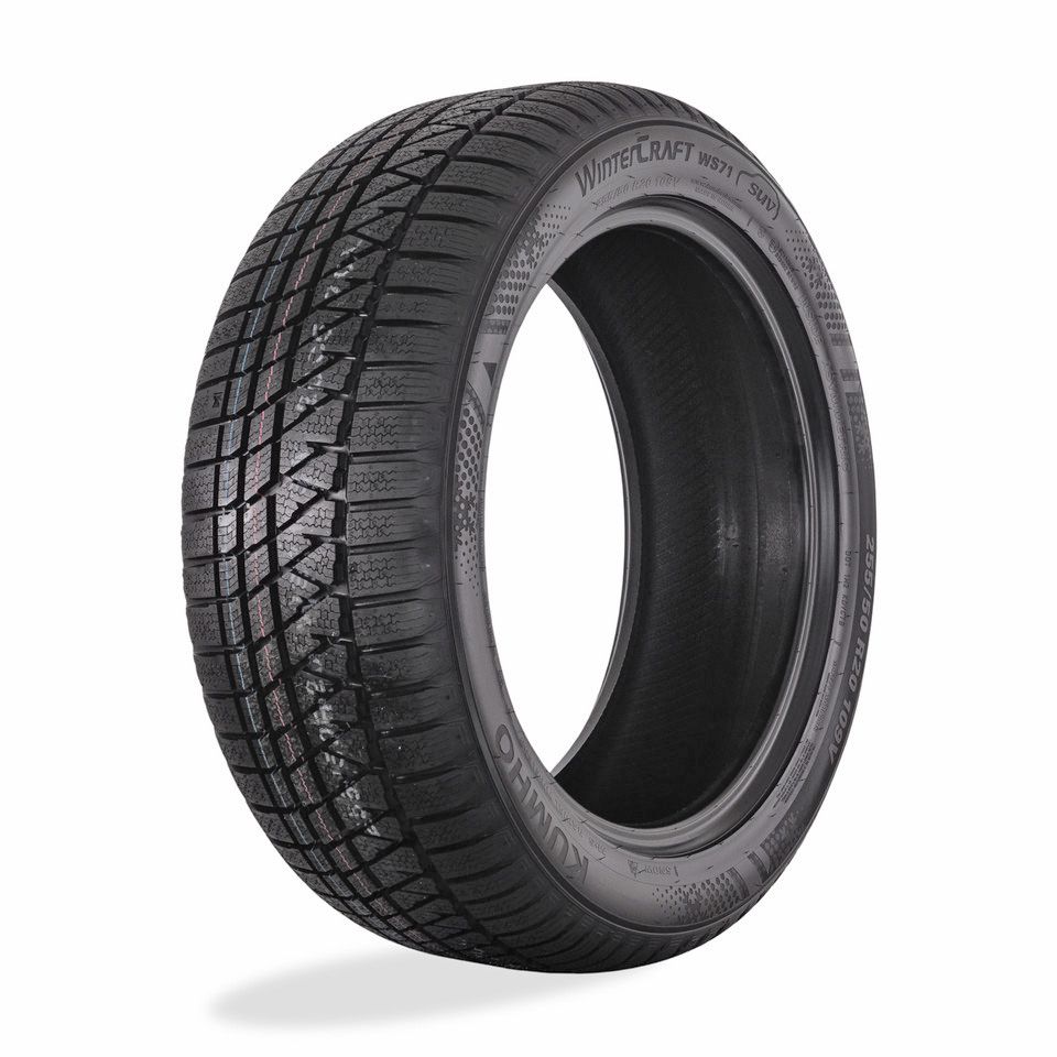 255/70 R16 111 H Kumho WS-71